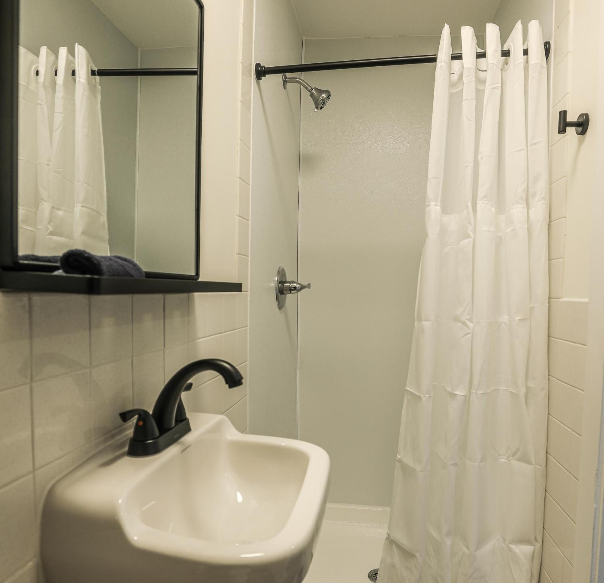 River City Inn Parsons Esterno foto